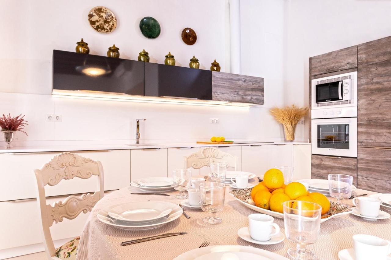 Genteel Home Santa Cruz Севилья Экстерьер фото